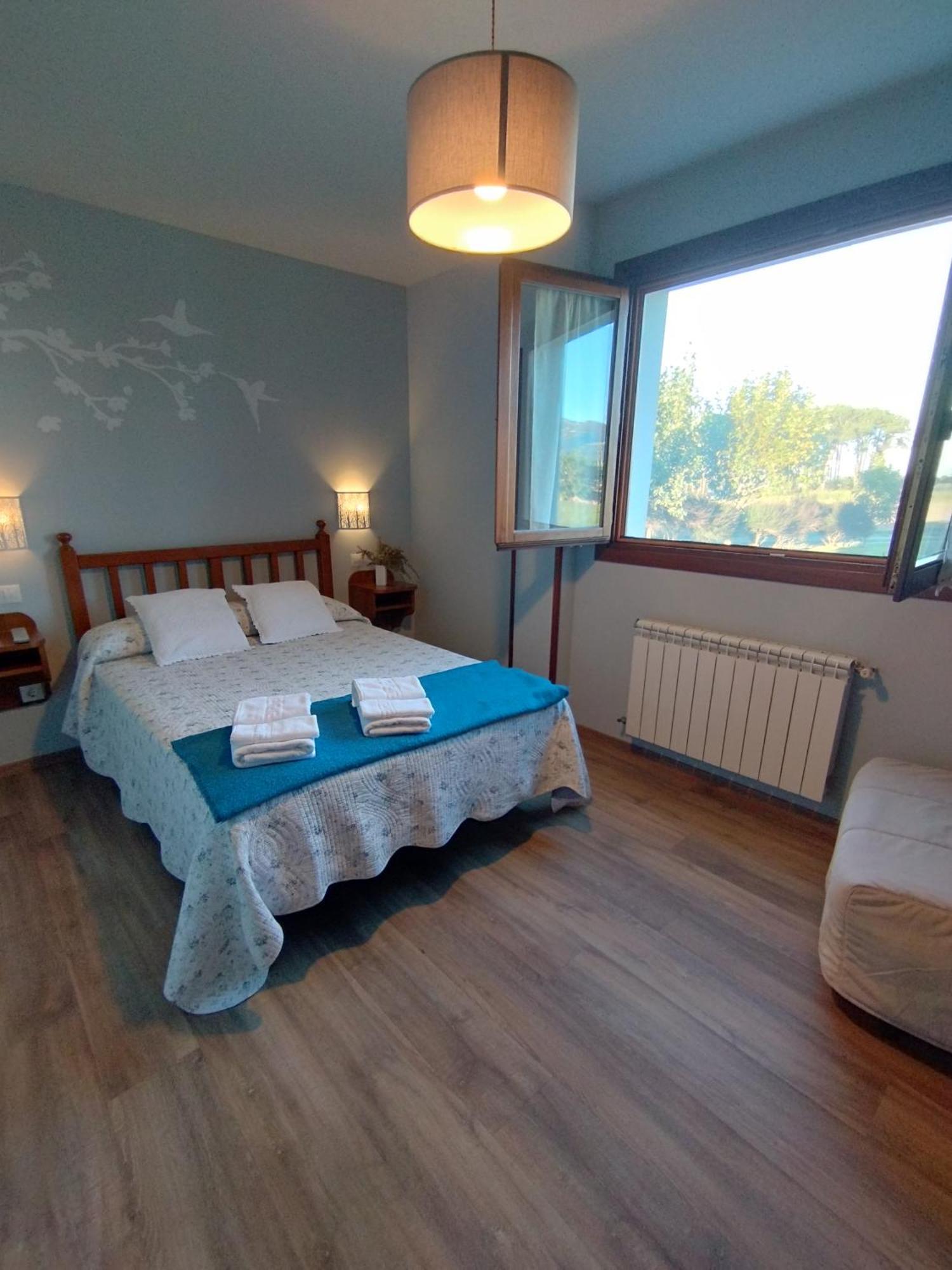 Apartamentos La Cruz De Paderne Navia Oda fotoğraf