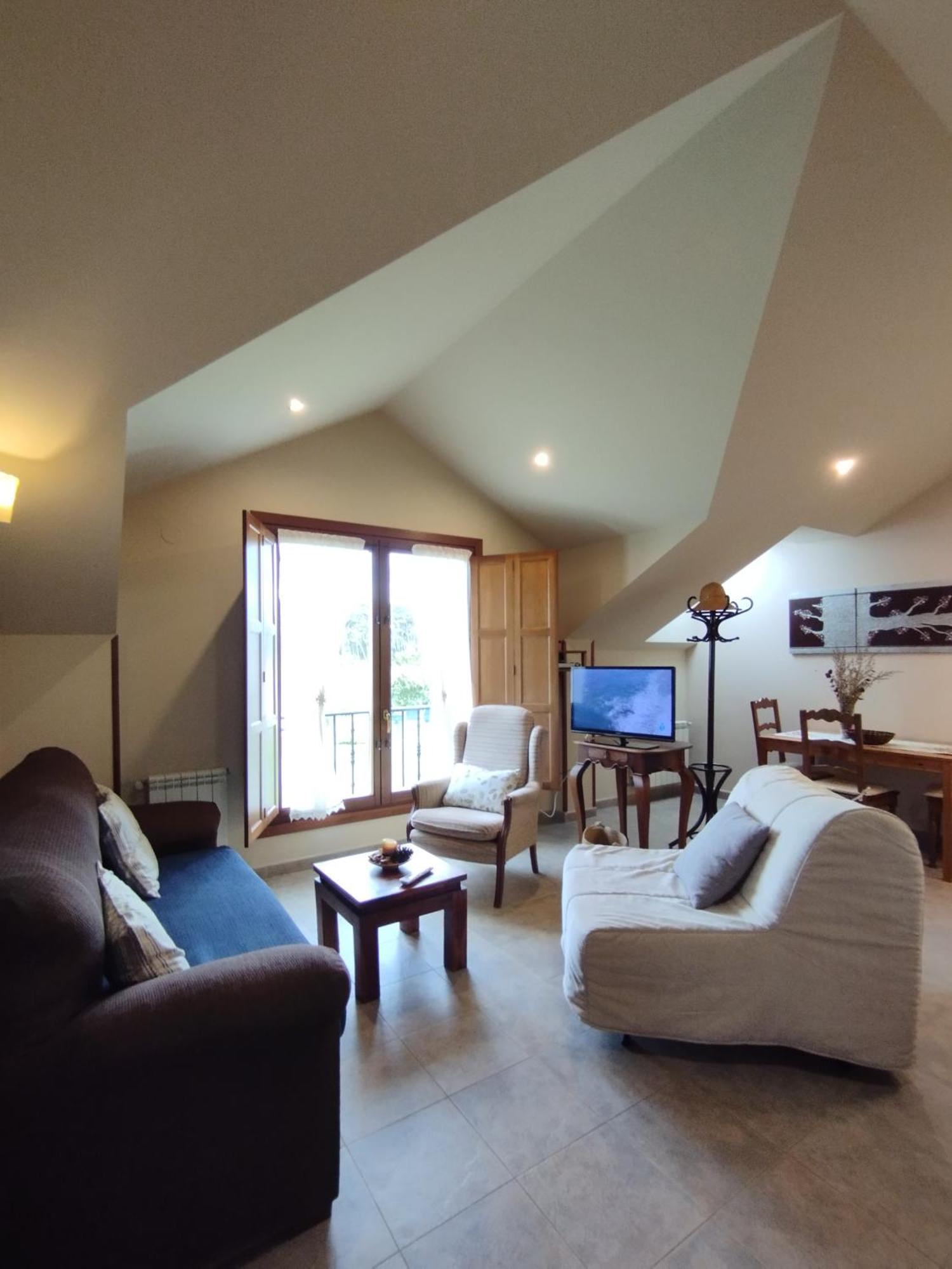 Apartamentos La Cruz De Paderne Navia Dış mekan fotoğraf
