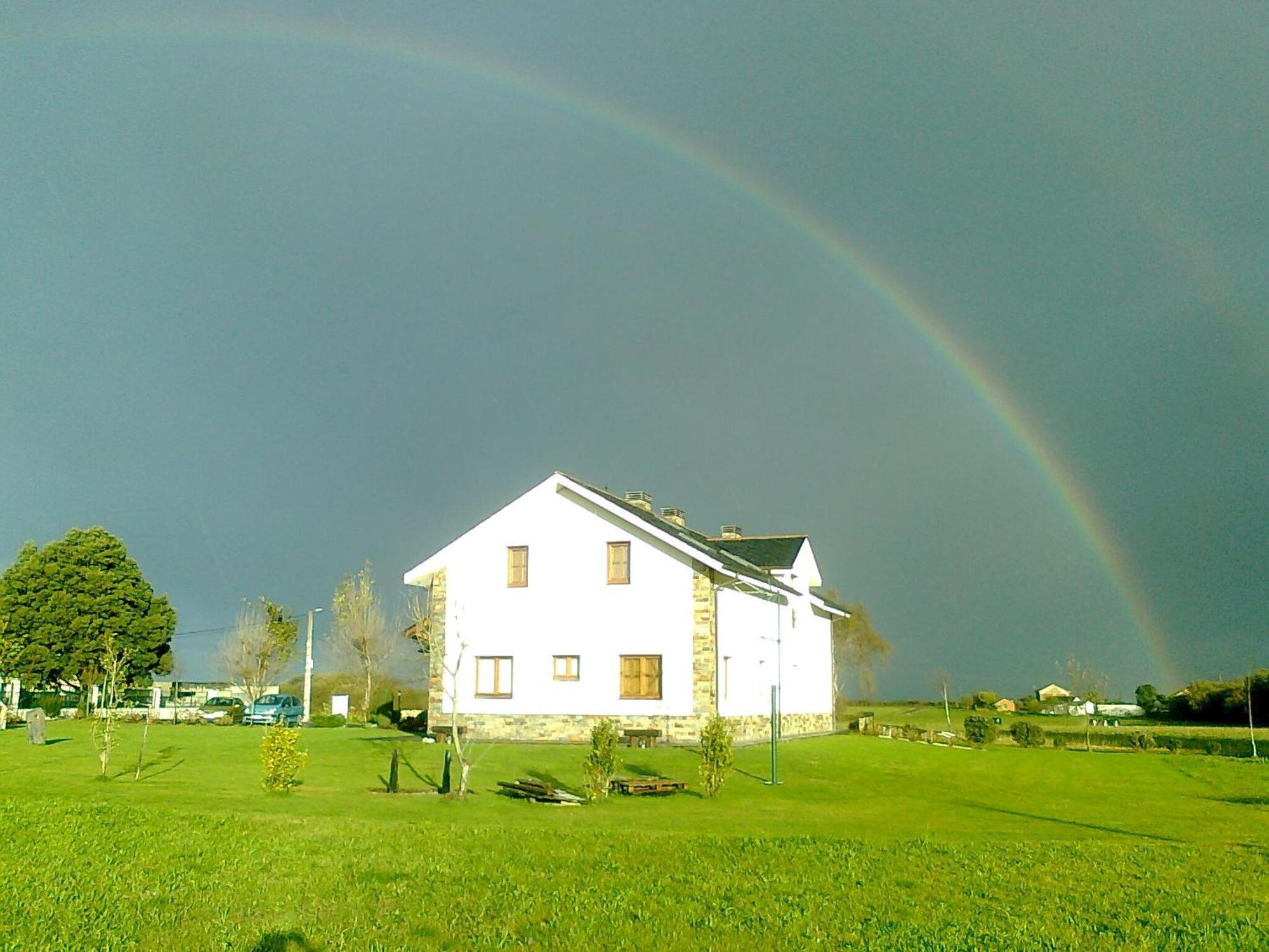 Apartamentos La Cruz De Paderne Navia Dış mekan fotoğraf